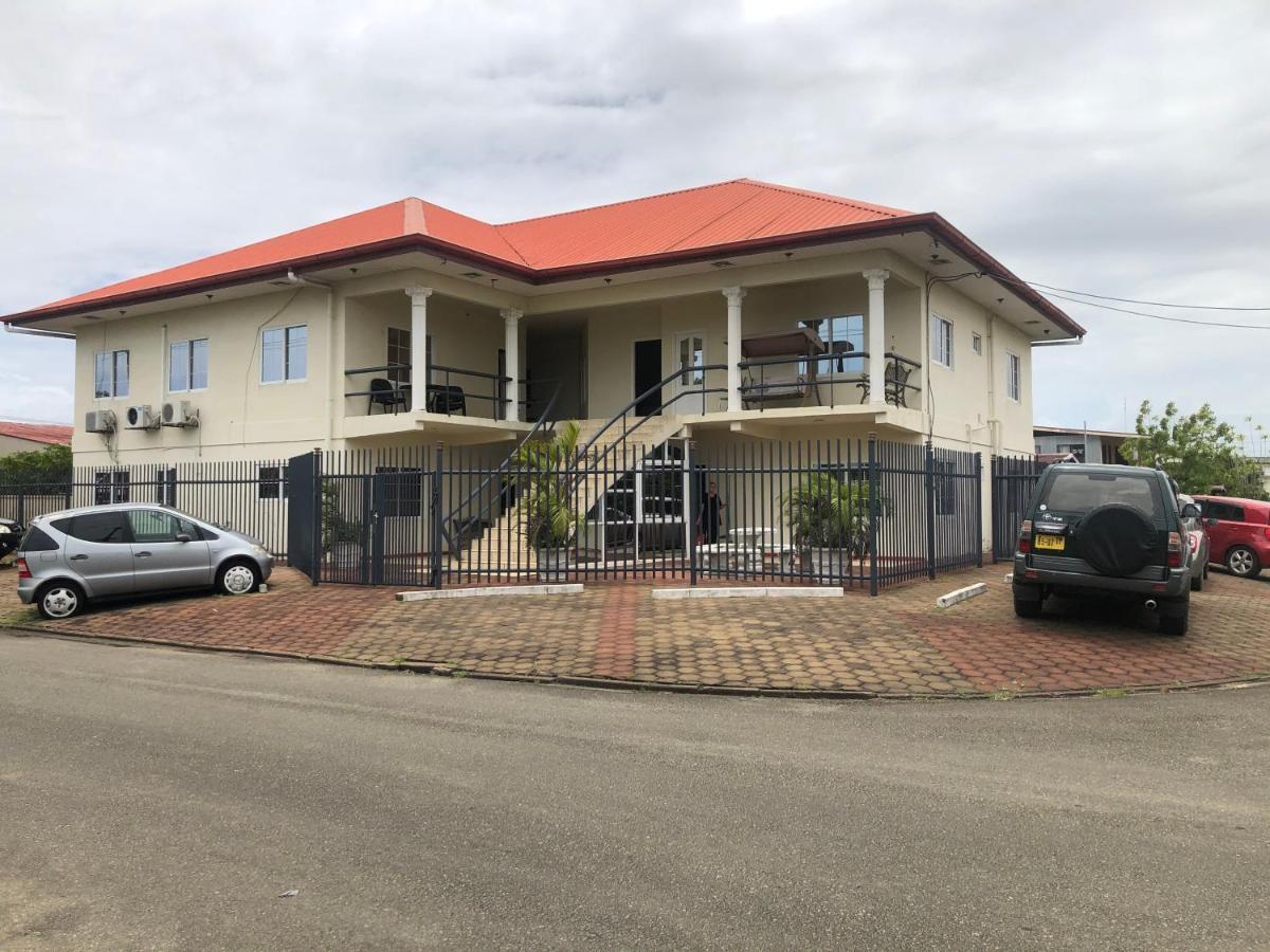 Hotel Bar Restaurant Emergency 911 Sto Lk Group Paramaribo Exterior photo